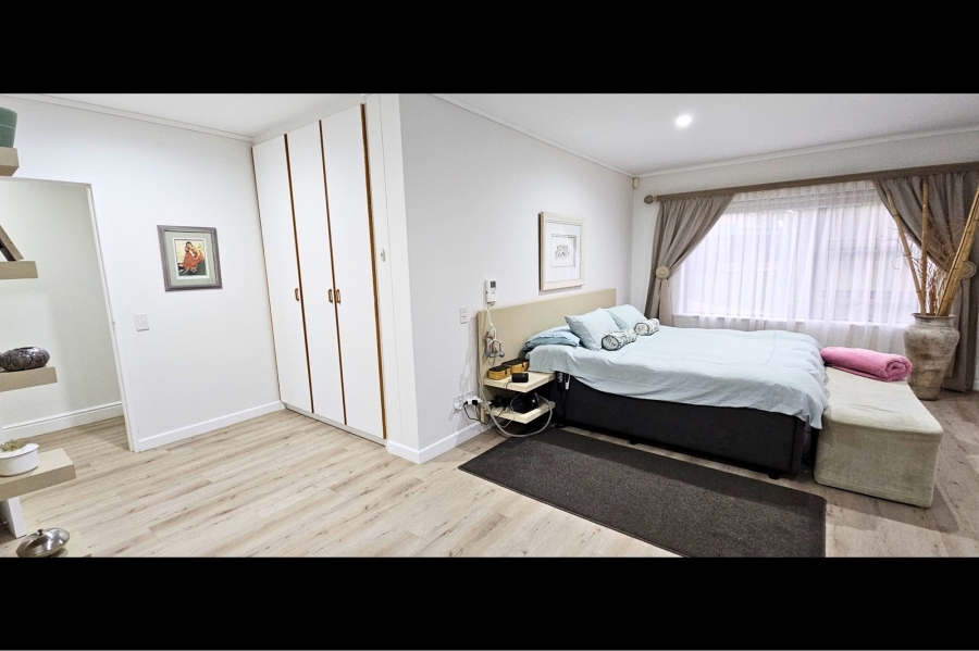 3 Bedroom Property for Sale in Vierlanden Western Cape